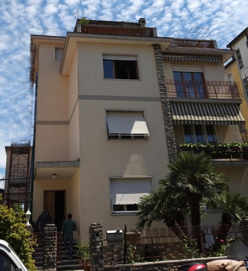 Levante Marina Di Carrara Bagian luar foto