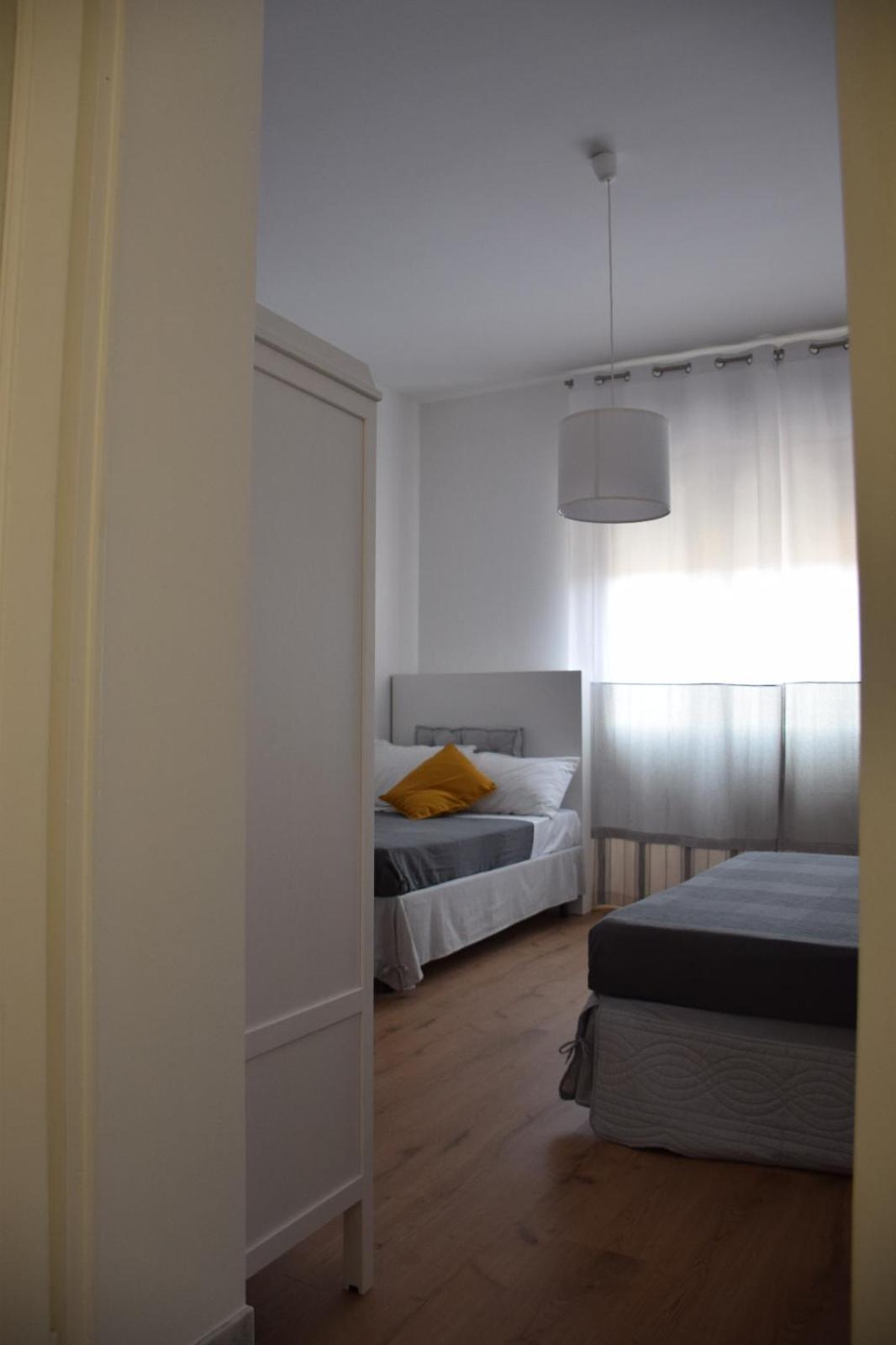 Levante Marina Di Carrara Ruang foto